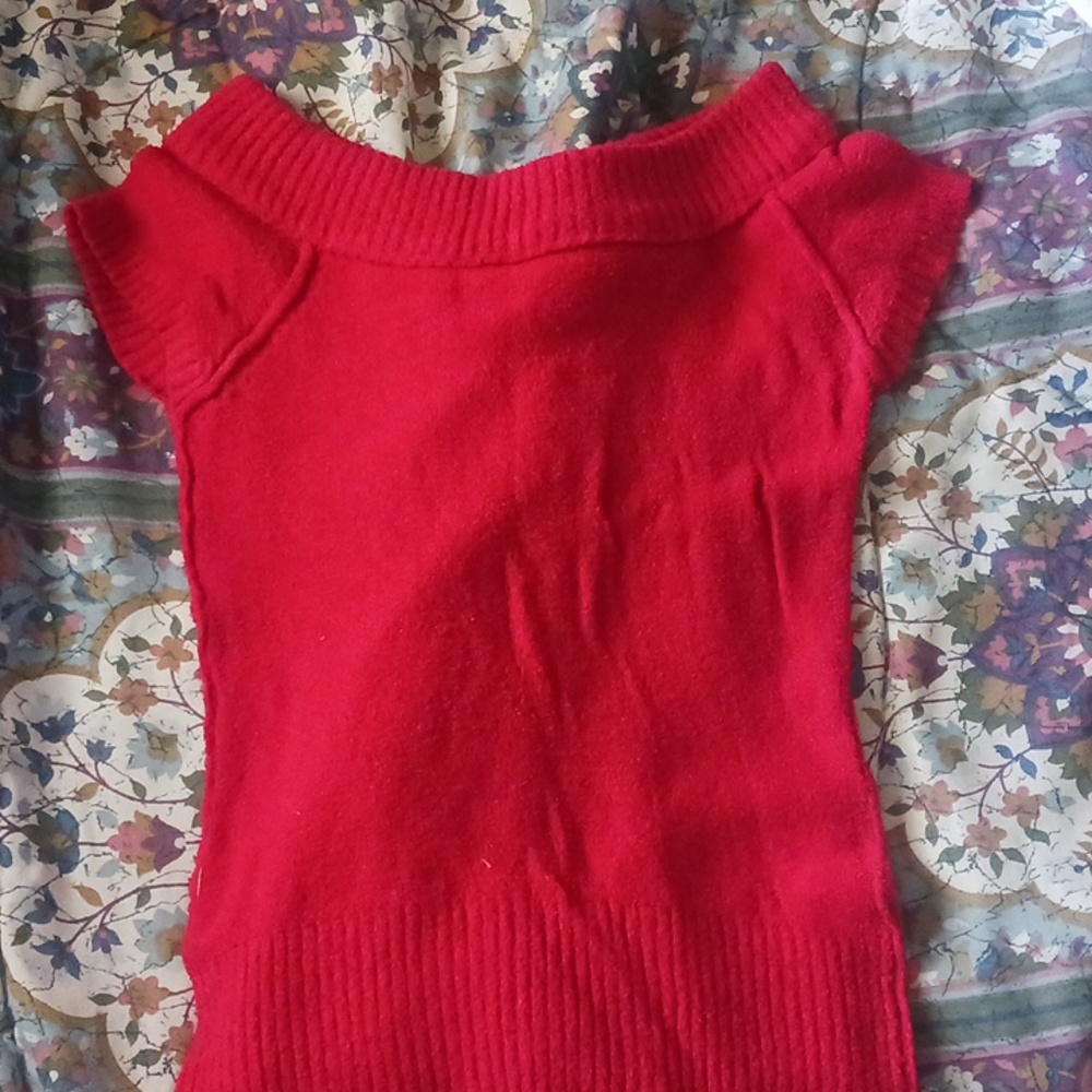 Shoey sleeved sweater